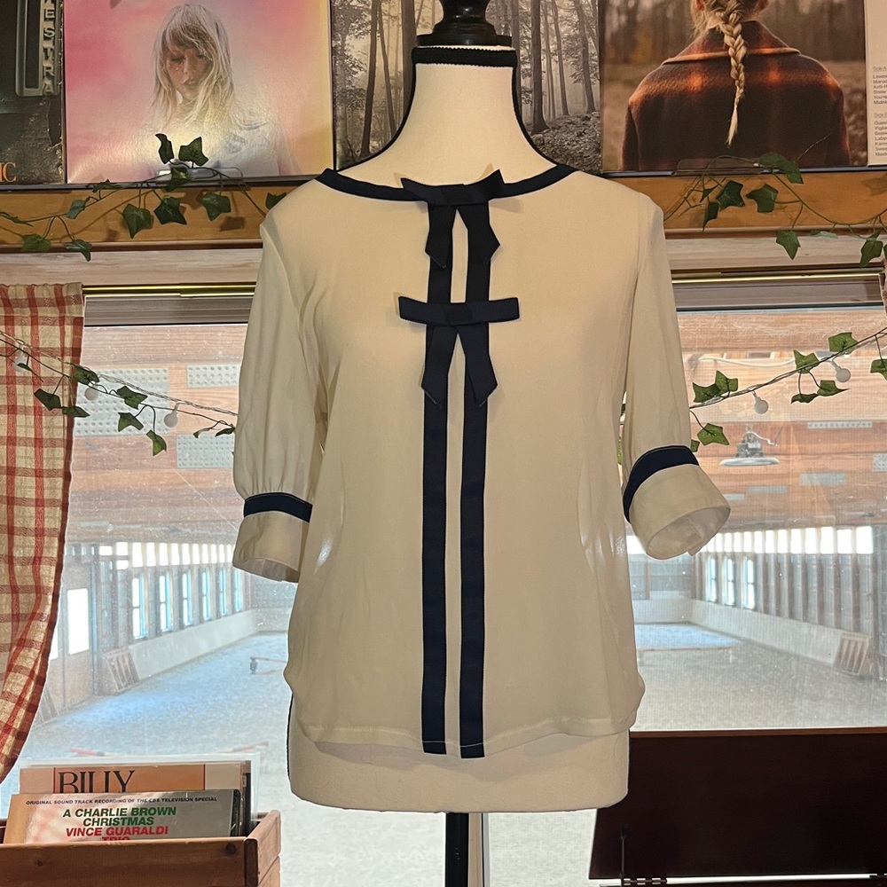 🎀VTG Bow Blouse🎀
